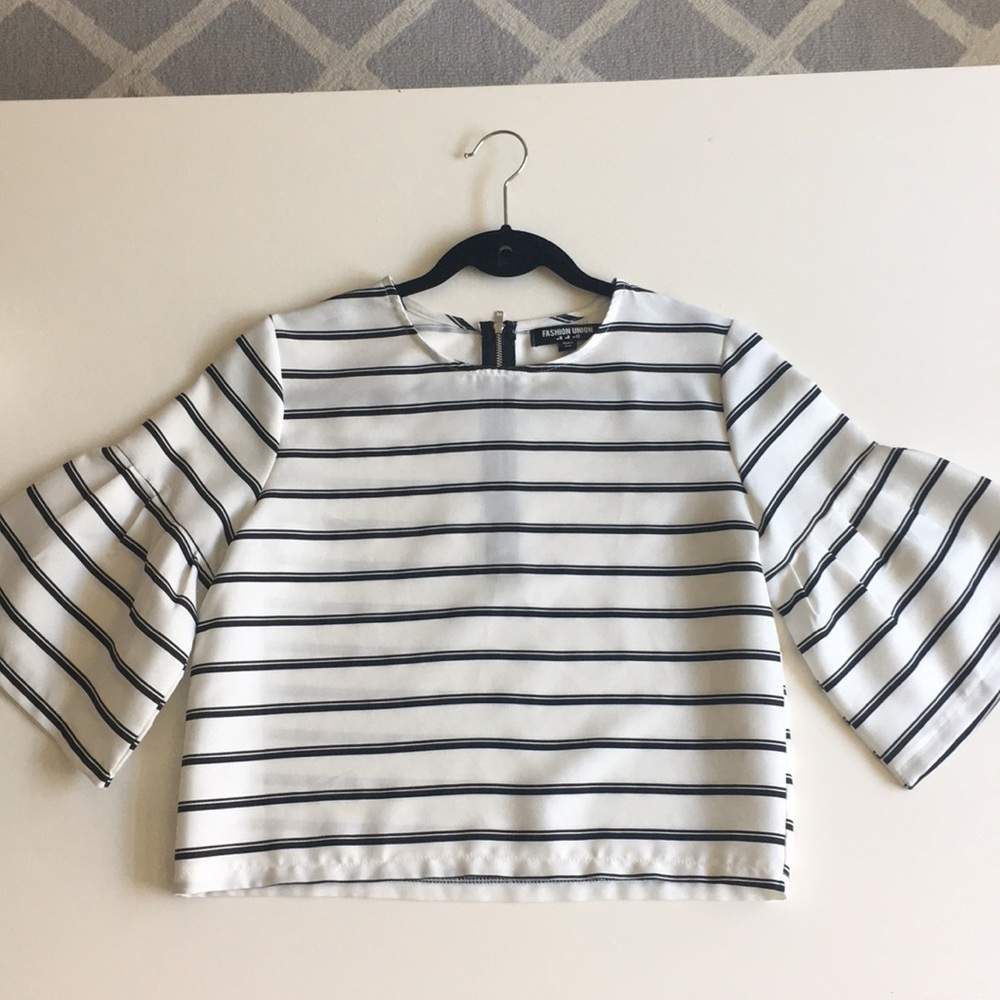 Striped Cropped Peplum Sleeve Top